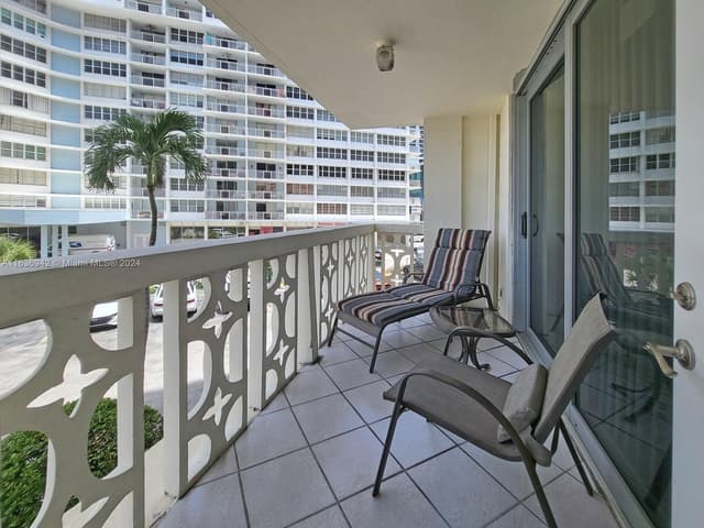 1825 S Ocean Dr # 206, Hallandale Beach FL 33009 - Hallandale Beach, FL - Photo 3