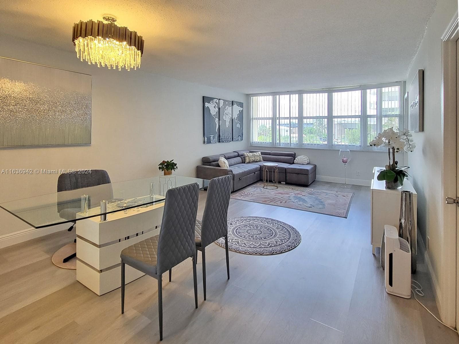 1825 S Ocean Dr # 206, Hallandale Beach FL 33009 - Hallandale Beach, FL - Photo 1