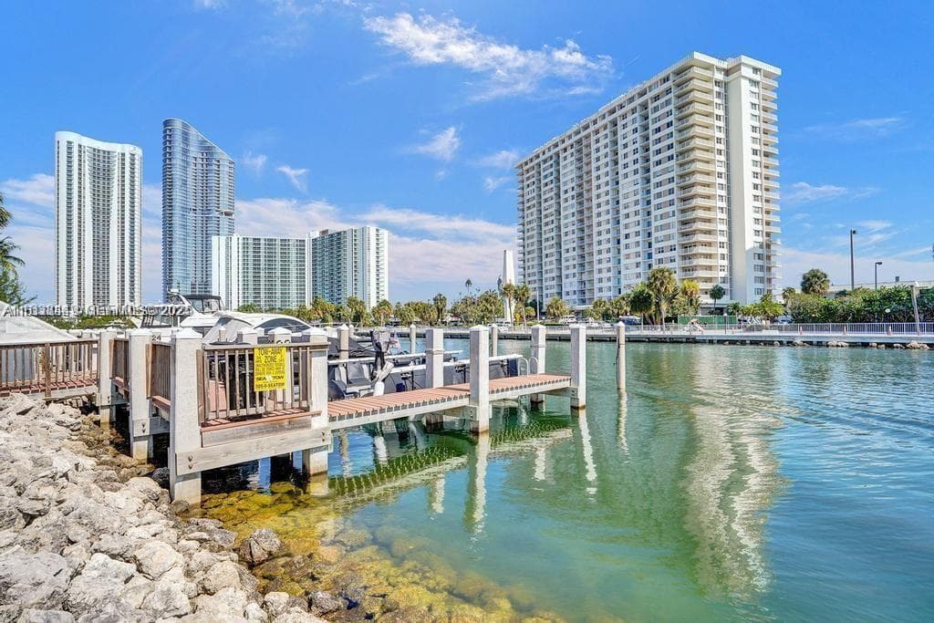 400 Kings Point Dr # 320, Sunny Isles Beach FL 33160 - Sunny Isles Beach, FL - Photo 1
