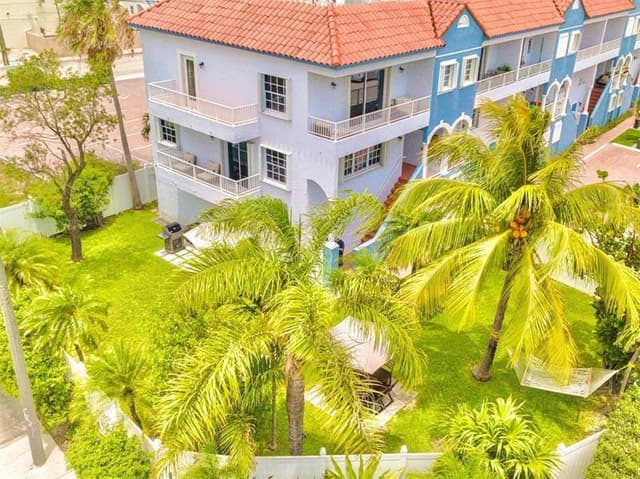 355 Virginia Street # 1, Hollywood FL 33019 - Hollywood, FL - Photo 4