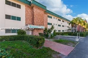1450 Atlantic Shores Blvd # 201, Hallandale Beach FL 33009