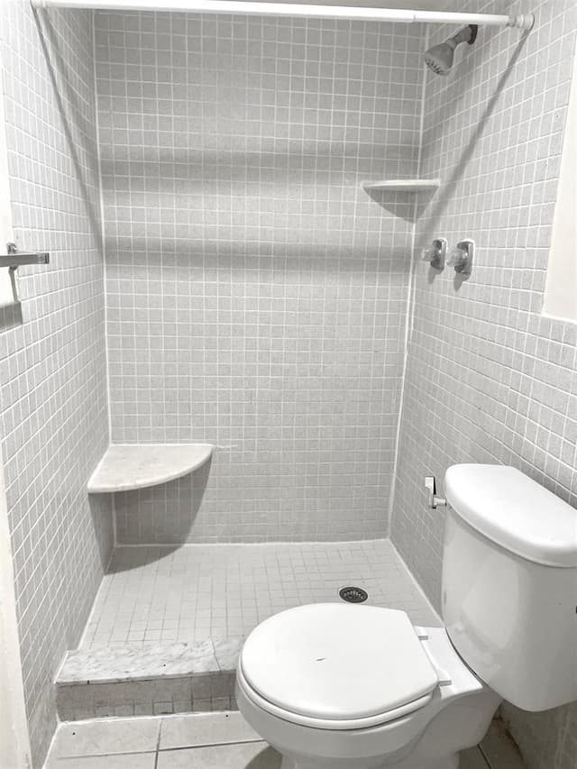 1521 N 59th Terrace, Hollywood FL 33021 - Hollywood, FL - Photo 2