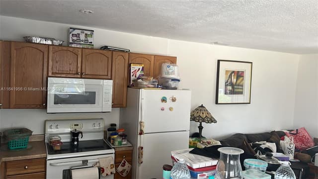 7304 SW 82nd St # A210, Miami FL 33143 - Miami, FL - Photo 3