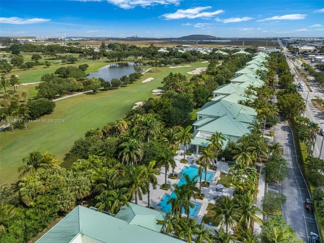 5300 NW 87th Ave # 1308, Doral FL 33178 - Doral, FL - Photo 4