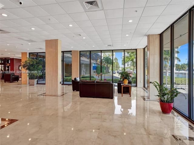400 Kings Point Dr # 328, Sunny Isles Beach FL 33160 - Sunny Isles Beach, FL - Photo 5