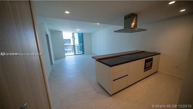 1000 Brickell Plz # 4905, Miami FL 33131 - Miami, FL - Photo 5