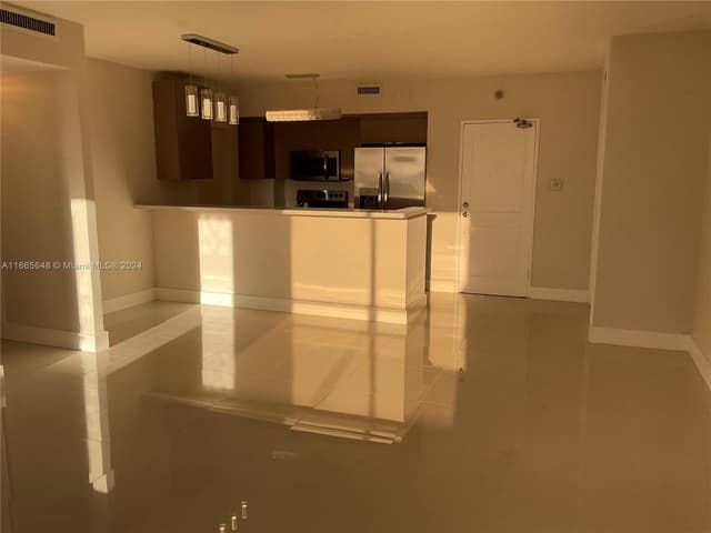 10185 Collins Ave # 406, Bal Harbour FL 33154 - Bal Harbour, FL - Photo 3