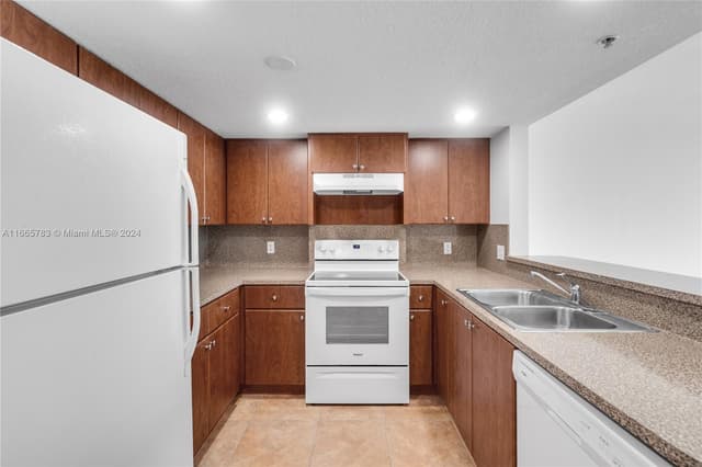 218 NW 12th Ave # 702, Miami FL 33128 - Miami, FL - Photo 7