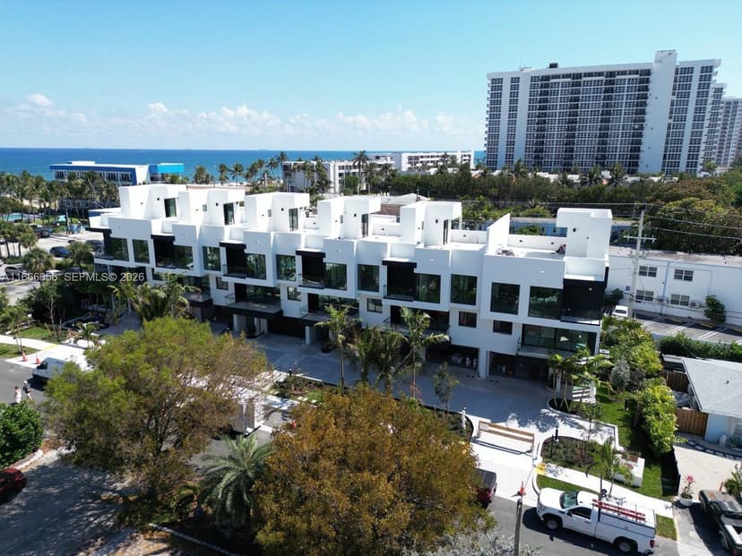 3222 NE 7th St # 2, Pompano Beach FL 33062