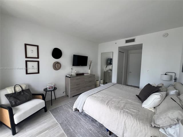 55 SW 9th St # 1604, Miami FL 33130 - Miami, FL - Photo 5