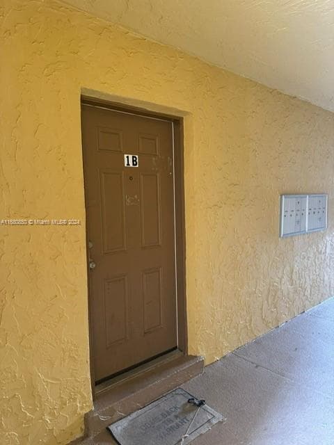 2832 NW 55th Ave # 1B, Lauderhill FL 33313 - Lauderhill, FL - Photo 2