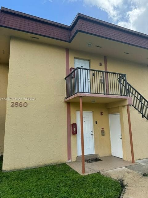 2860 NW 55th Ave # 2D, Lauderhill FL 33313 - Lauderhill, FL - Photo 2