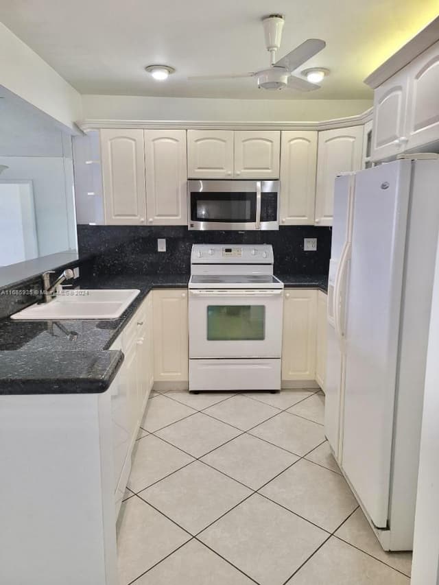 600 Three Islands Blvd # 1817, Hallandale Beach FL 33009 - Hallandale Beach, FL - Photo 3