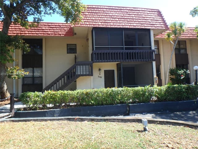 740 NE 199th St # 206G, Miami FL 33179 - Miami, FL - Photo 2