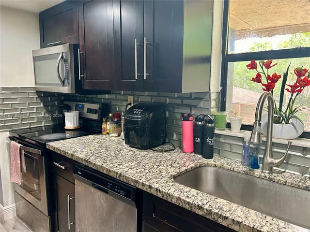 740 NE 199th St # 206G, Miami FL 33179 - Miami, FL - Photo 6