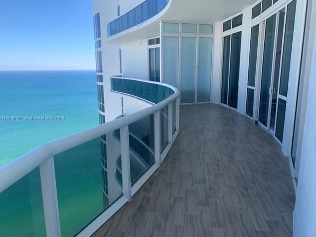 15811 Collins Ave # 4203, Sunny Isles Beach FL 33160 - Sunny Isles Beach, FL - Photo 2