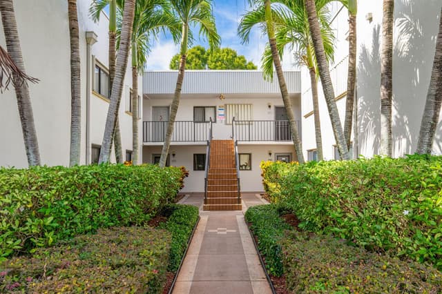 15450 E Pembridge Avenue E # 192, Delray Beach FL 33484 - Delray Beach, FL - Photo 2