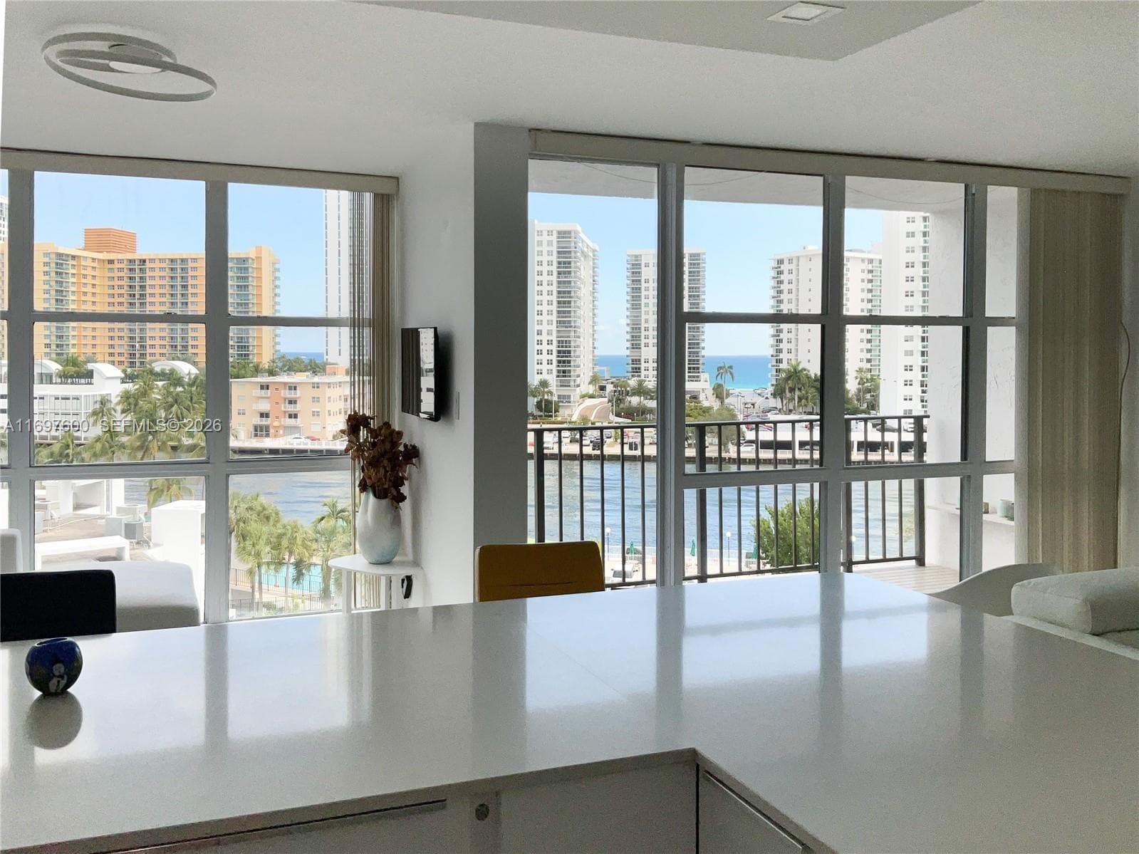 800 Parkview Dr # 708, Hallandale Beach FL 33009 - Hallandale Beach, FL - Photo 1