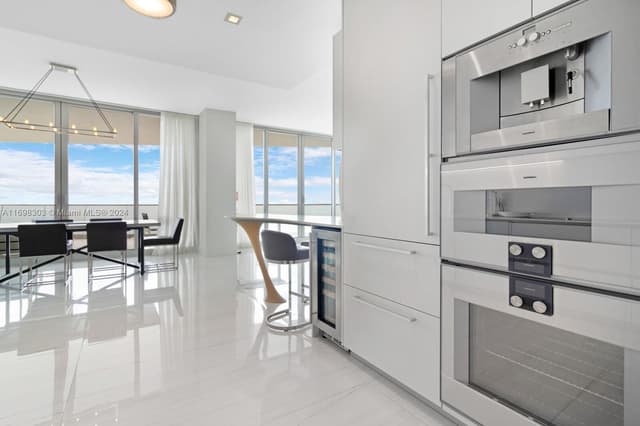 16901 Collins Ave # 1402, Sunny Isles Beach FL 33160 - Sunny Isles Beach, FL - Photo 5