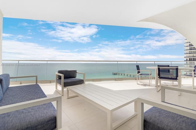 16901 Collins Ave # 1402, Sunny Isles Beach FL 33160 - Sunny Isles Beach, FL - Photo 4