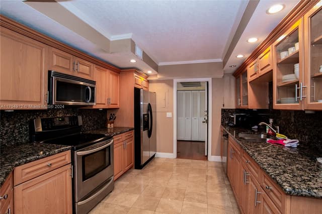 1800 NE 114th St # 1911, Miami FL 33181 - Miami, FL - Photo 7
