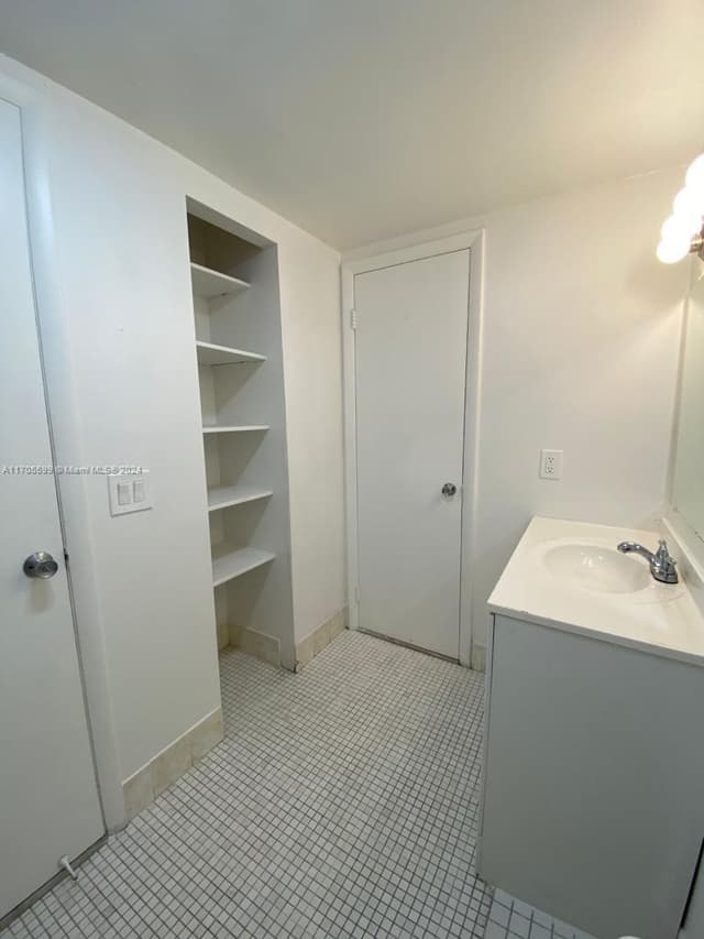 15600 NW 7th Ave # 520, Miami FL 33169 - Miami, FL - Photo 7