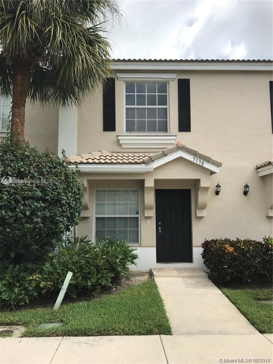 5138 Palmbrooke Cir, West Palm Beach FL 33417 - West Palm Beach, FL - Photo 1