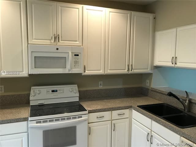 5138 Palmbrooke Cir, West Palm Beach FL 33417 - West Palm Beach, FL - Photo 4