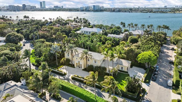 510 N Lake Way, Palm Beach FL 33480 - Palm Beach, FL - Photo 2