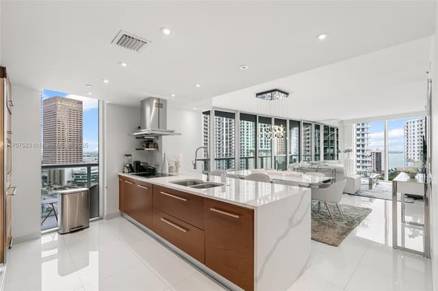 495 Brickell Ave # 1702, Miami FL 33131 - Miami, FL - Photo 6