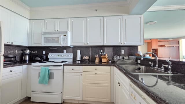 2501 S OCEAN DRIVE # 809, Hollywood FL 33019 - Hollywood, FL - Photo 4