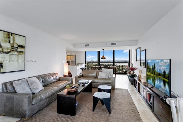 3000 N Ocean Dr # 20A, Riviera Beach FL 33404 - Riviera Beach, FL - Photo 2