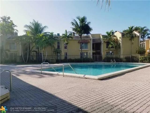 4425 Treehouse Lane # A, Tamarac FL 33319 - Tamarac, FL - Photo 7