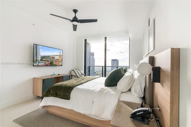 601 NE 1 AVE # 3604, Miami FL 33132 - Miami, FL - Photo 2