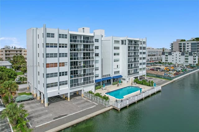 9381 E Bay Harbor Dr # 301N, Bay Harbor Islands FL 33154 - Bay Harbor Islands, FL - Photo 2