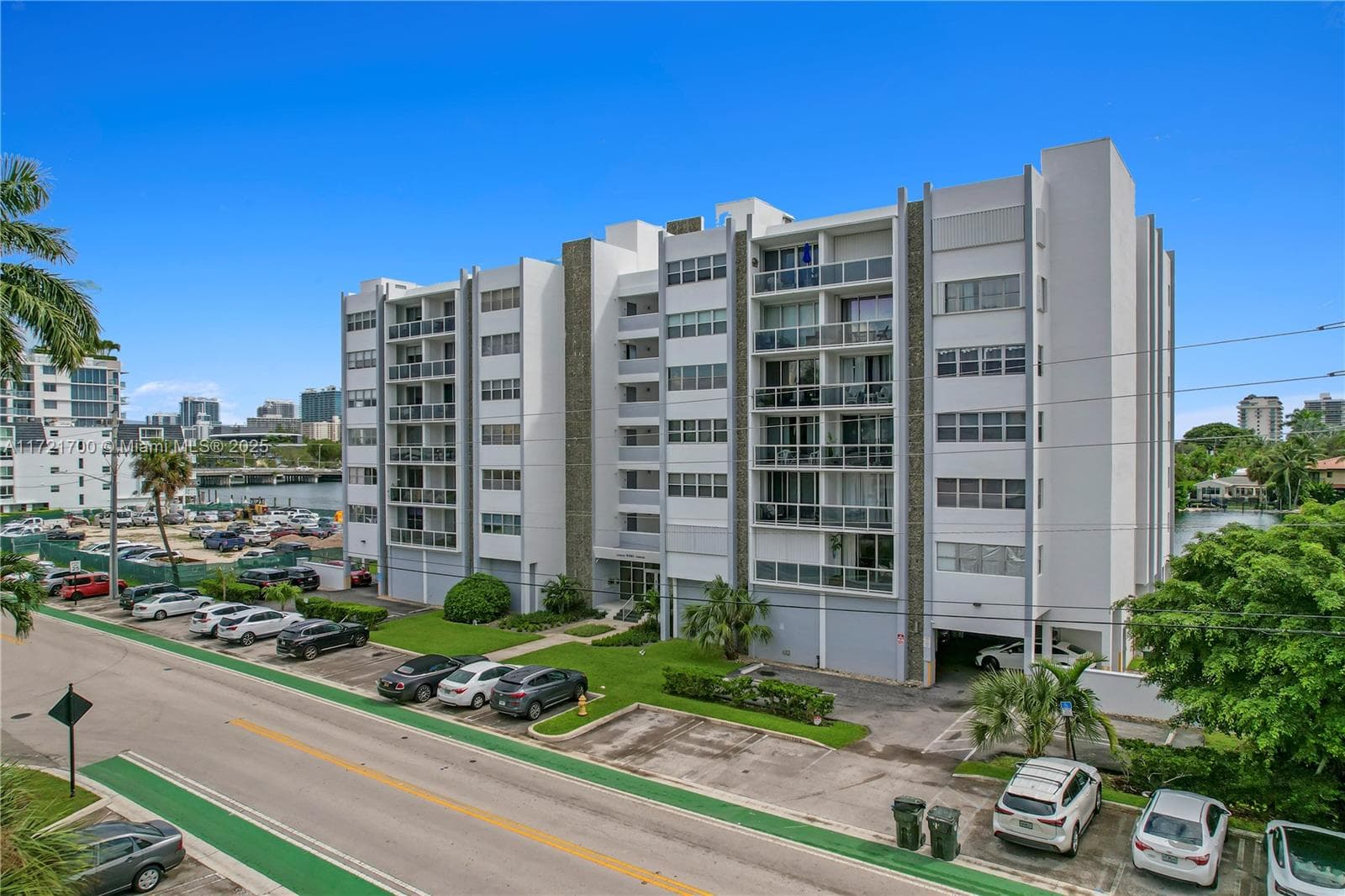 9381 E Bay Harbor Dr # 301N, Bay Harbor Islands FL 33154 - Bay Harbor Islands, FL - Photo 1