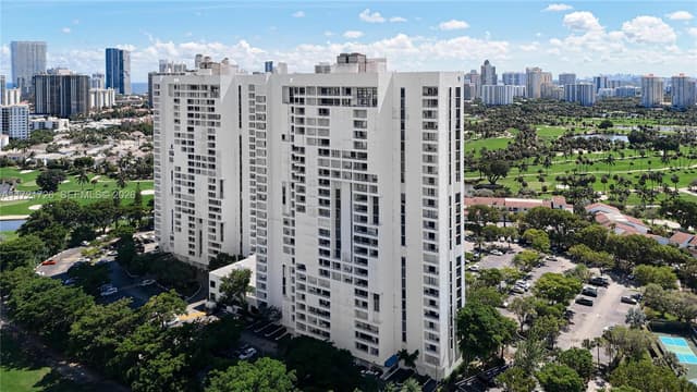 20225 NE 34th Ct # 817, Aventura FL 33180 - Aventura, FL - Photo 3