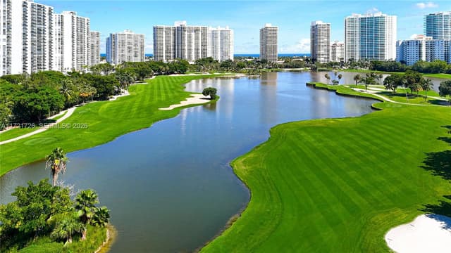 20225 NE 34th Ct # 817, Aventura FL 33180 - Aventura, FL - Photo 4