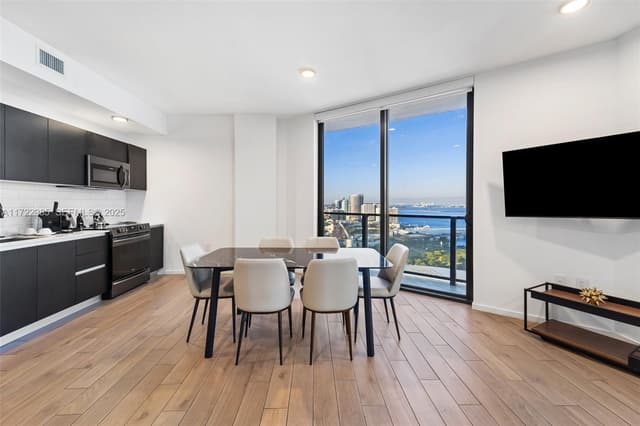 398 NE 5th St # 3209, Miami FL 33132 - Miami, FL - Photo 6