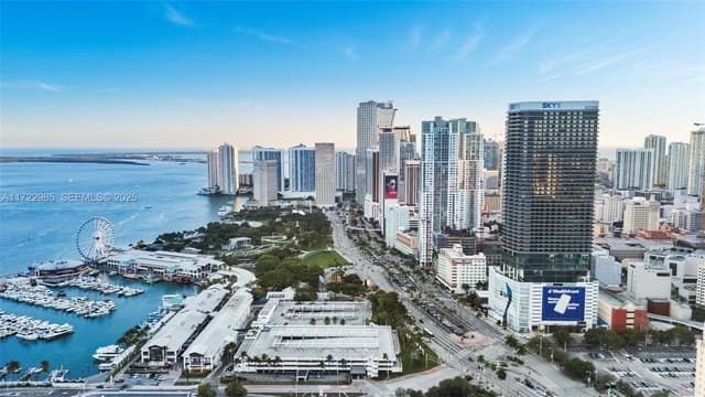 398 NE 5th St # 3209, Miami FL 33132 - Miami, FL - Photo 3