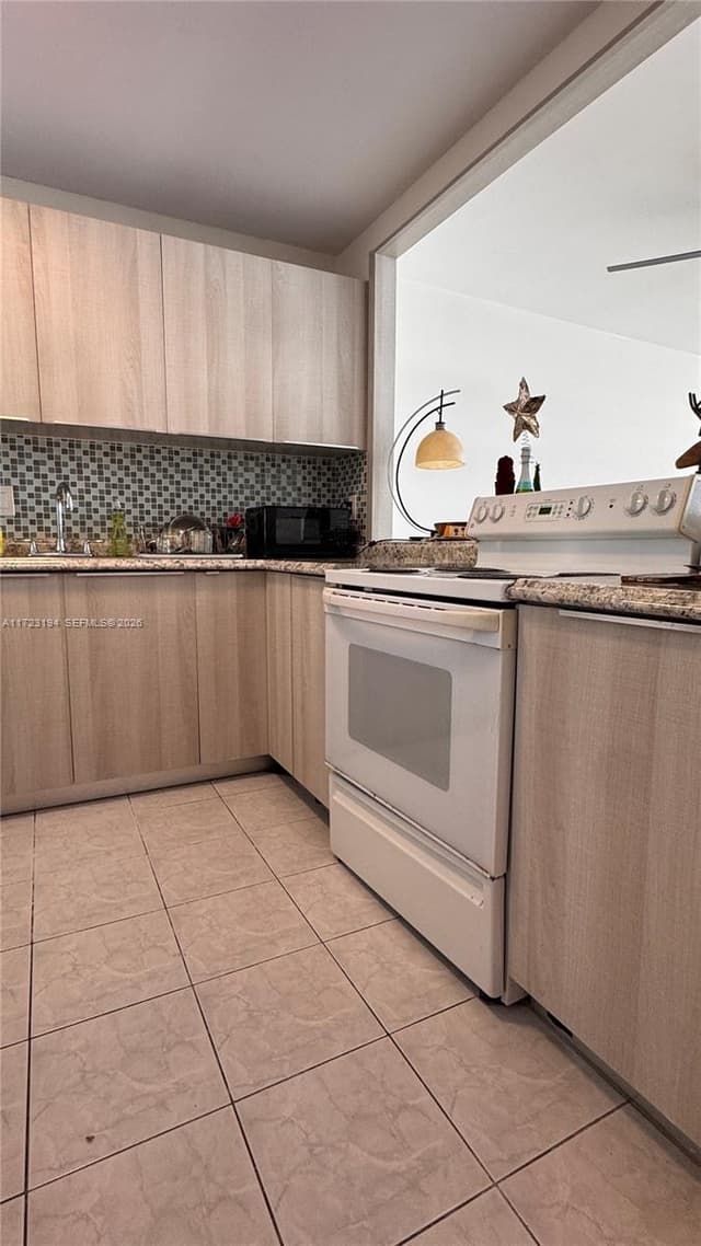 1825 S Ocean Dr # 506, Hallandale Beach FL 33009 - Hallandale Beach, FL - Photo 7