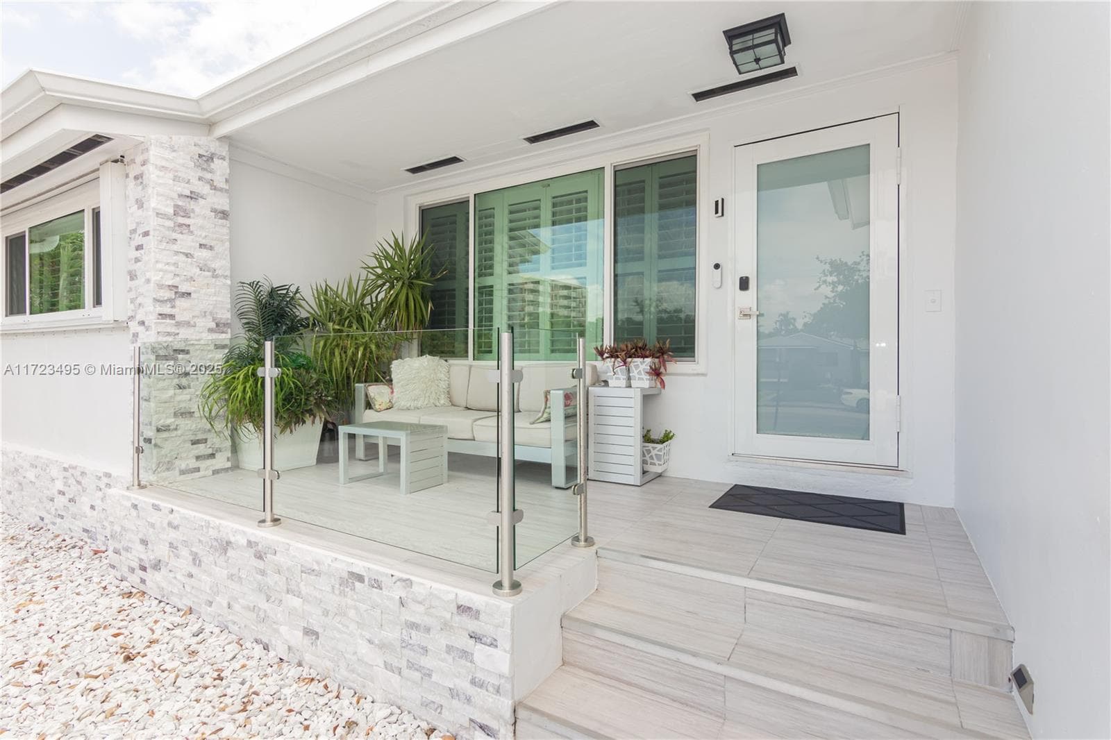 7549 Adventure Ave, North Bay Village FL 33141