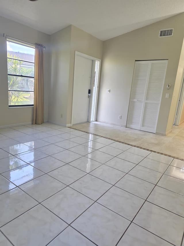 4327 Willow Brook Circle, West Palm Beach FL 33417 - West Palm Beach, FL - Photo 6