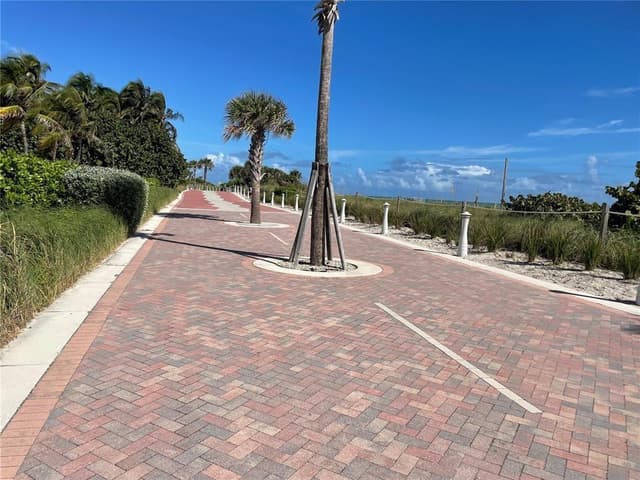 5005 Collins Avenue # 1210, Miami Beach FL 33140 - Miami Beach, FL - Photo 4