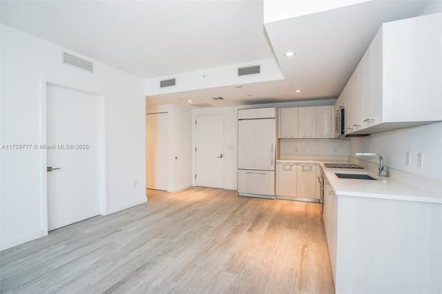 55 SW 9 Street # 1407, Miami FL 33130 - Miami, FL - Photo 2