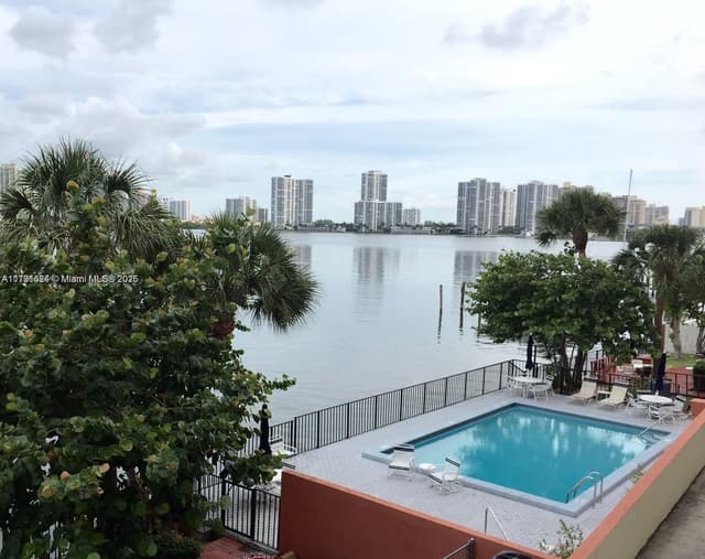 17878 N Bay Rd # 201, Sunny Isles Beach FL 33160 - Sunny Isles Beach, FL - Photo 3