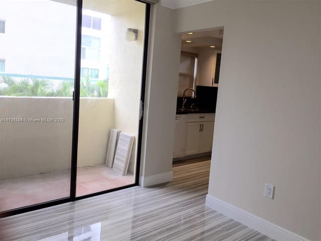 17878 N Bay Rd # 201, Sunny Isles Beach FL 33160 - Sunny Isles Beach, FL - Photo 4