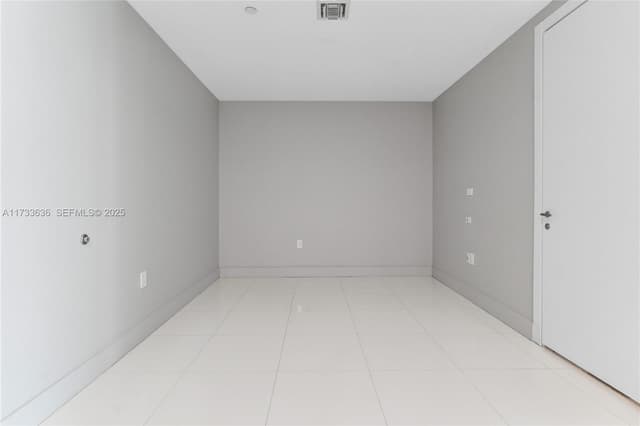 200 Biscayne Boulevard Way # 4912, Miami FL 33131 - Miami, FL - Photo 6