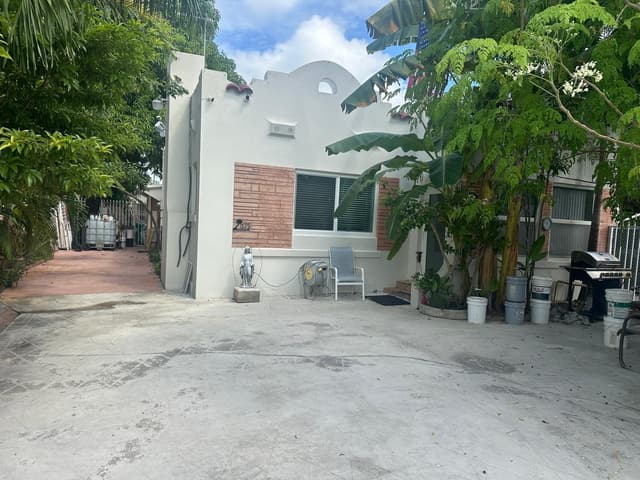 675 NW 34th Street, Miami FL 33127 - Miami, FL - Photo 3