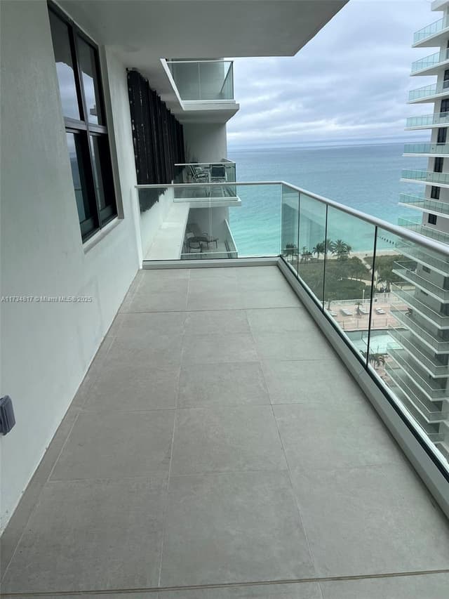 9801 Collins Ave # 17J, Bal Harbour FL 33154 - Bal Harbour, FL - Photo 2